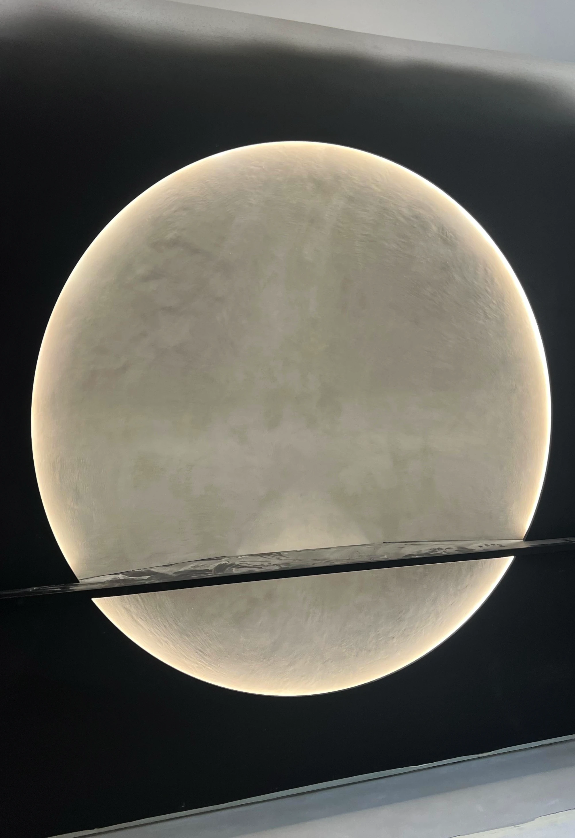 Mond-Motiv — Dekoratives Wandpaneel BARTEKS