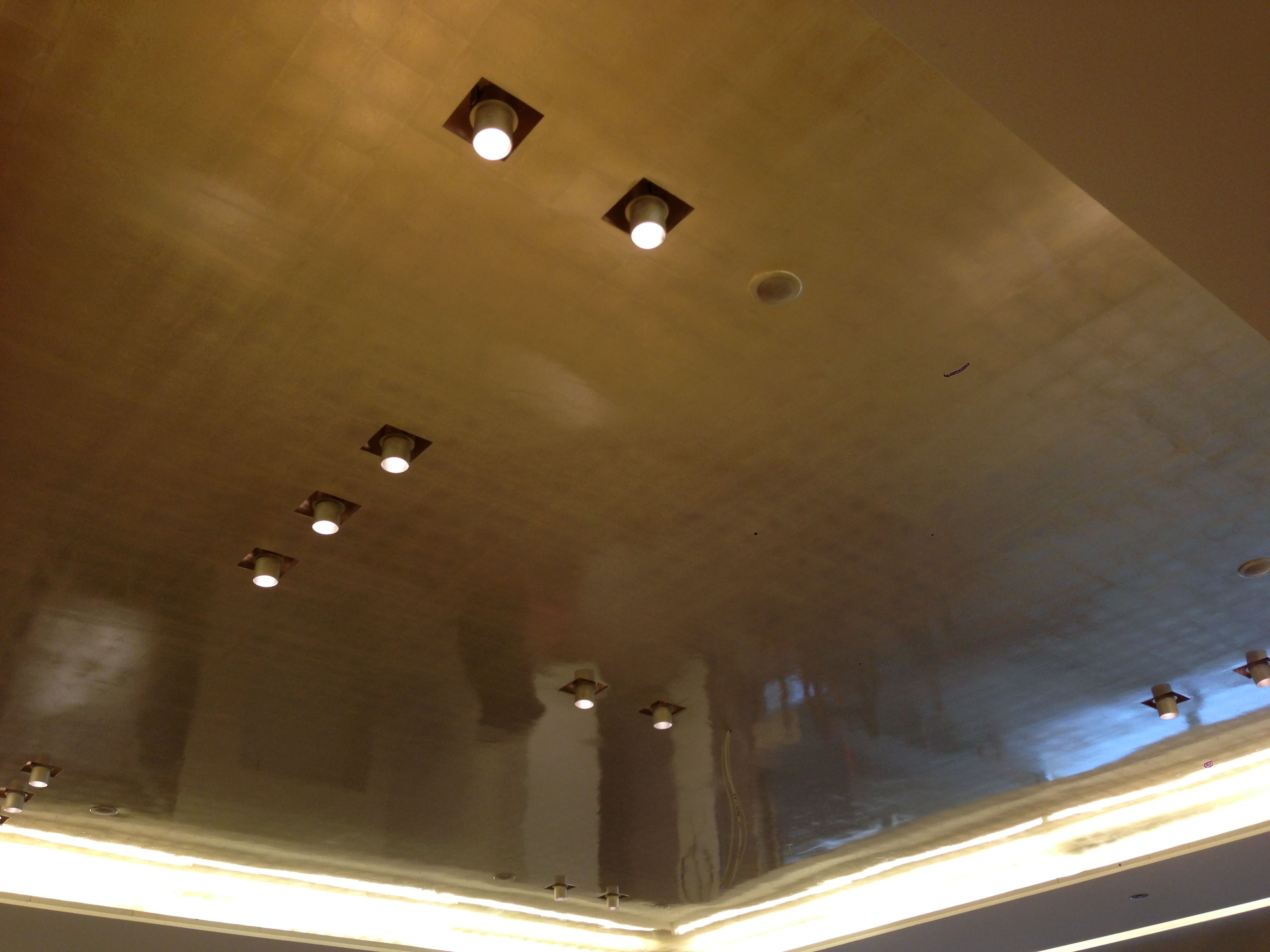 Vergoldete Stuckdecke